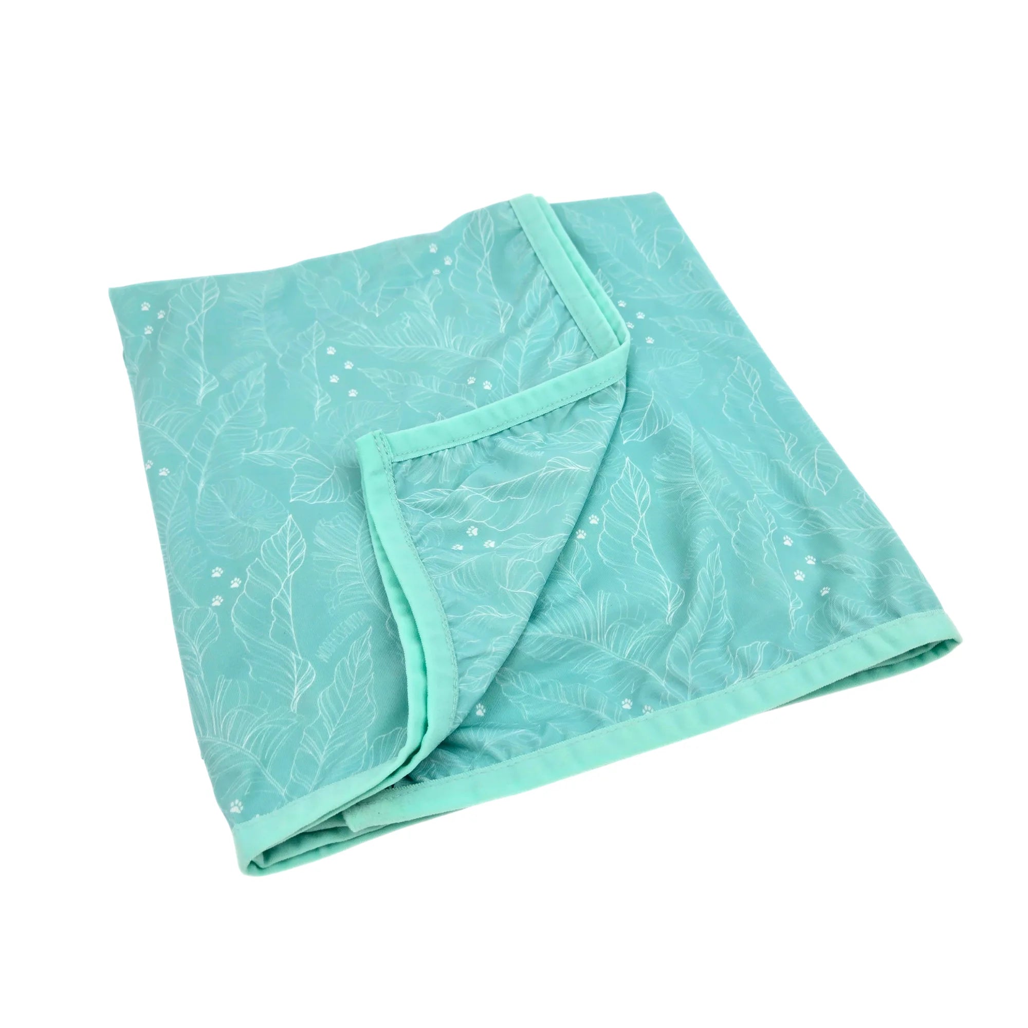 coolingpals dog cooling sheet - WOOFESSENTIAL